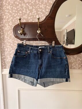 Denizen medium wash denim shorts